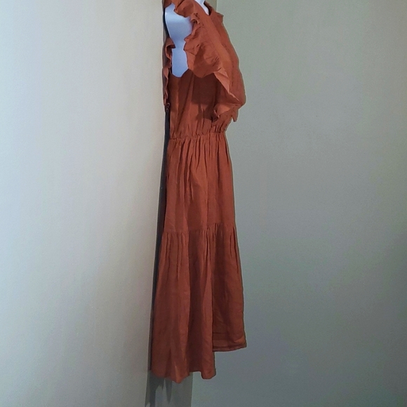 NWT Dress Sleeveless Embroidered Design on Front - Picture 3 of 11